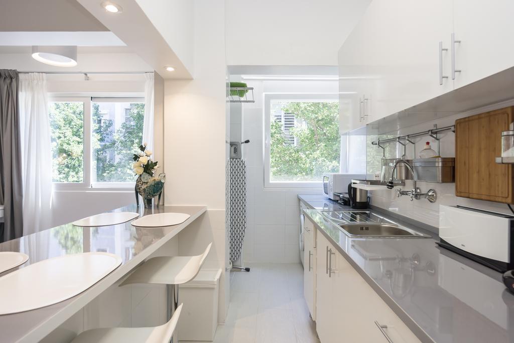 Lovely & Modern In The Center Lisbon Exterior photo