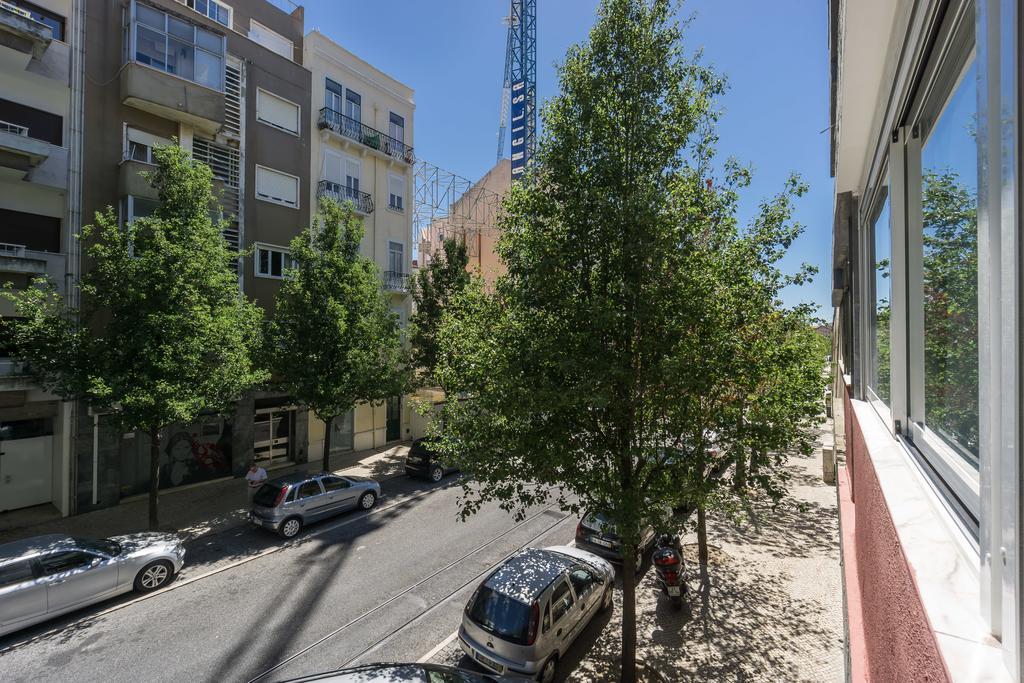 Lovely & Modern In The Center Lisbon Exterior photo
